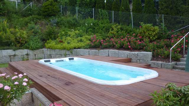 Бассейн СПА с противотоком Premium Leisure Swimmer 18 Dual Zone